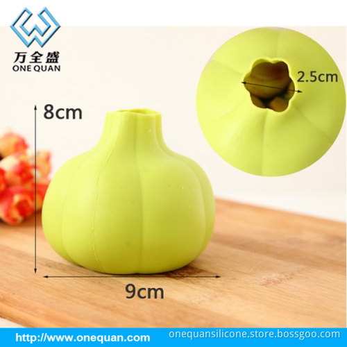 2016 new design factory wholesale High production silicone garlic peeler peel easy useful kitchen cooking tool